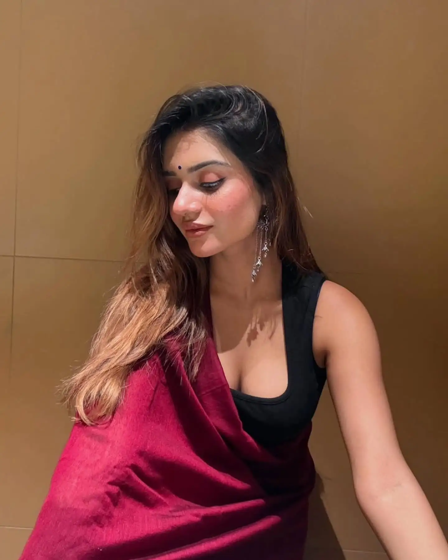 Alisha-Fulfill Your Fantasies with Bangalore Call Girls Tonight 😘