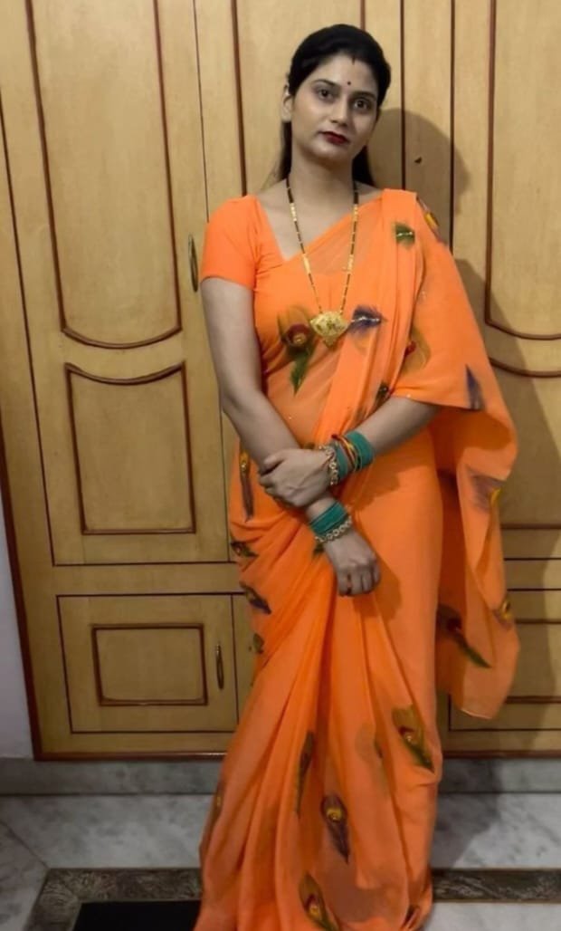 I am a genuine service looking playboy so any contact female , girls , aunty bhavi