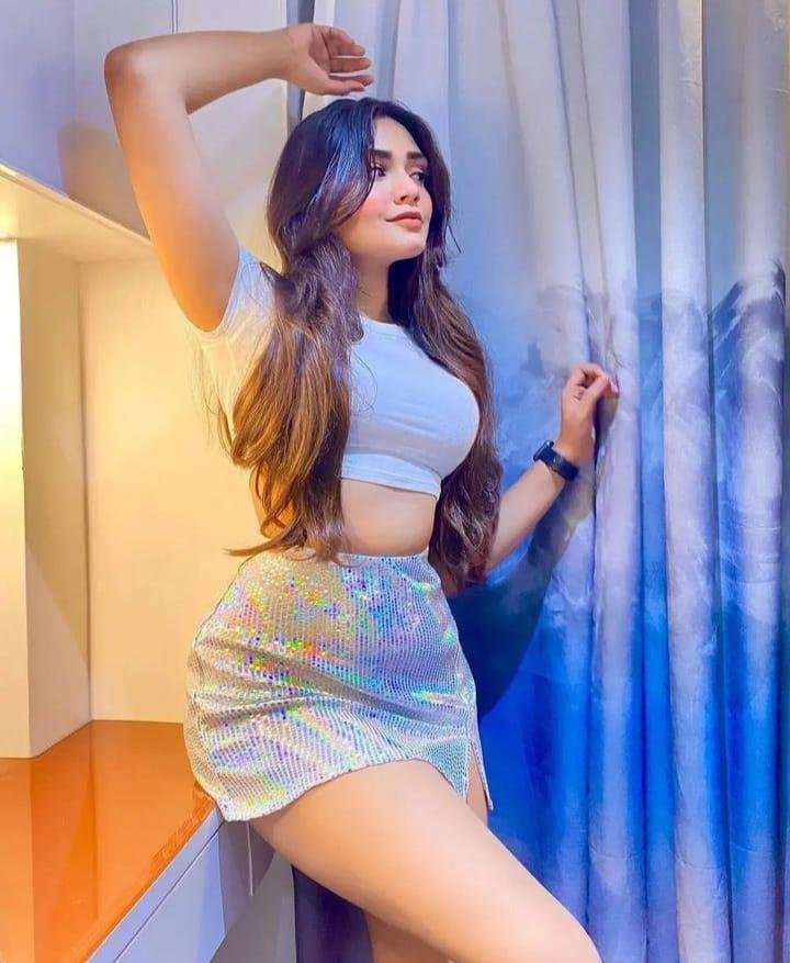 BEST¹⁸+ 9555773836⇒ Call Girls in Model Town Metro Delhi